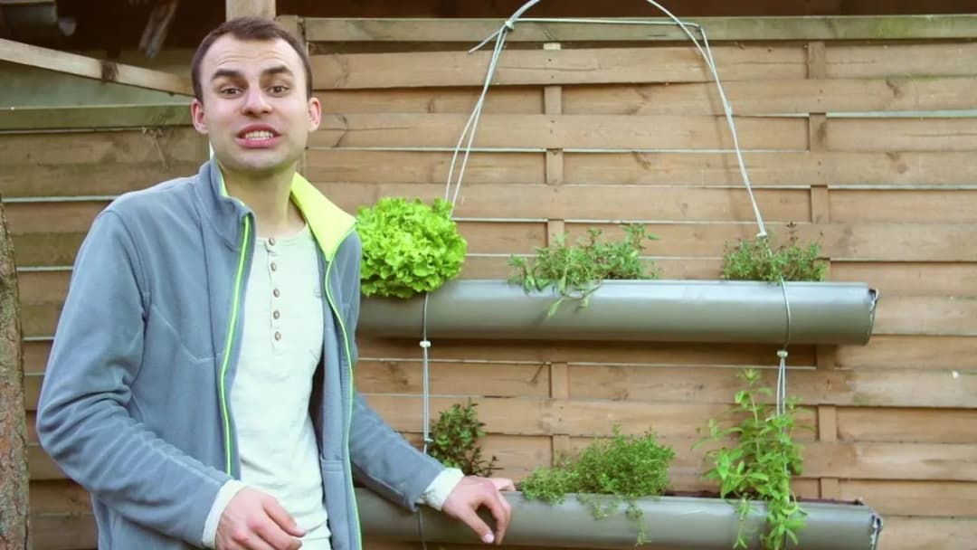 Jak zrobić kwietnik z rury PCV - proste kroki, by uniknąć błędów